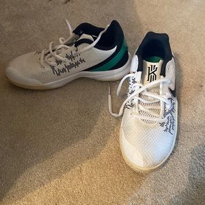 Nike Kyrie Irving shoes size 4.5 youth